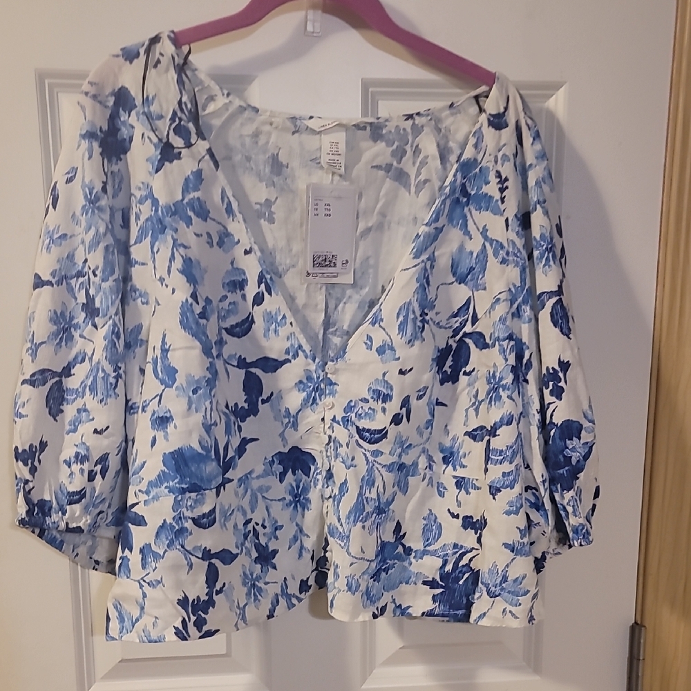 H&M Blue and White Floral Wrap Blouse